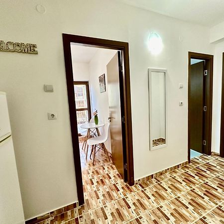 קריובה Apartament Novara 17 מראה חיצוני תמונה